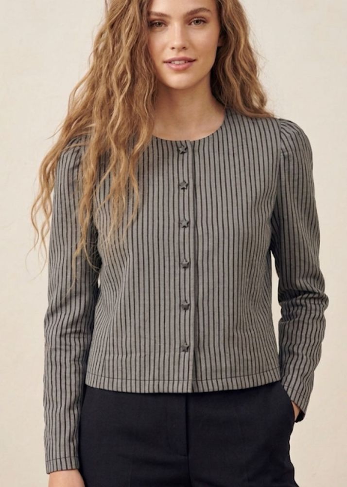 Beautiful Striped  crop shirt
