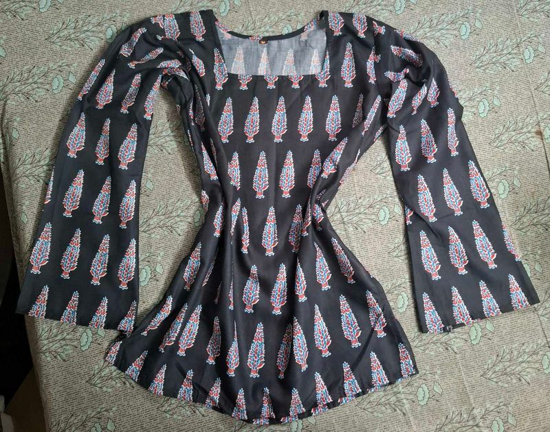 black bell sleeves kurti