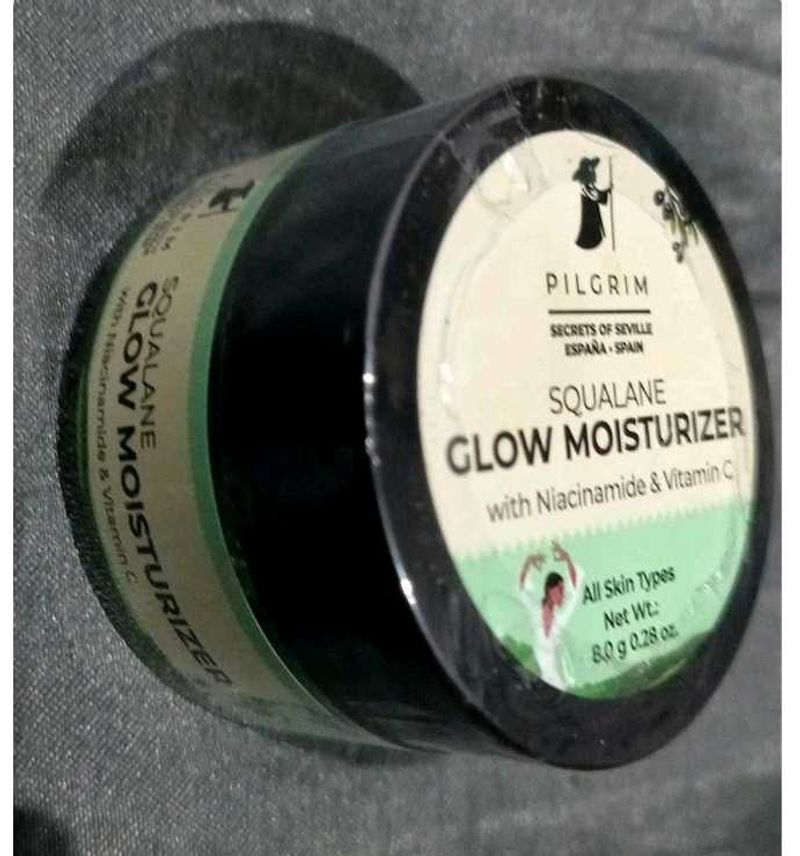 NEW(SEALED)Pilgrim Squalane Glow Moisturizer✨️
