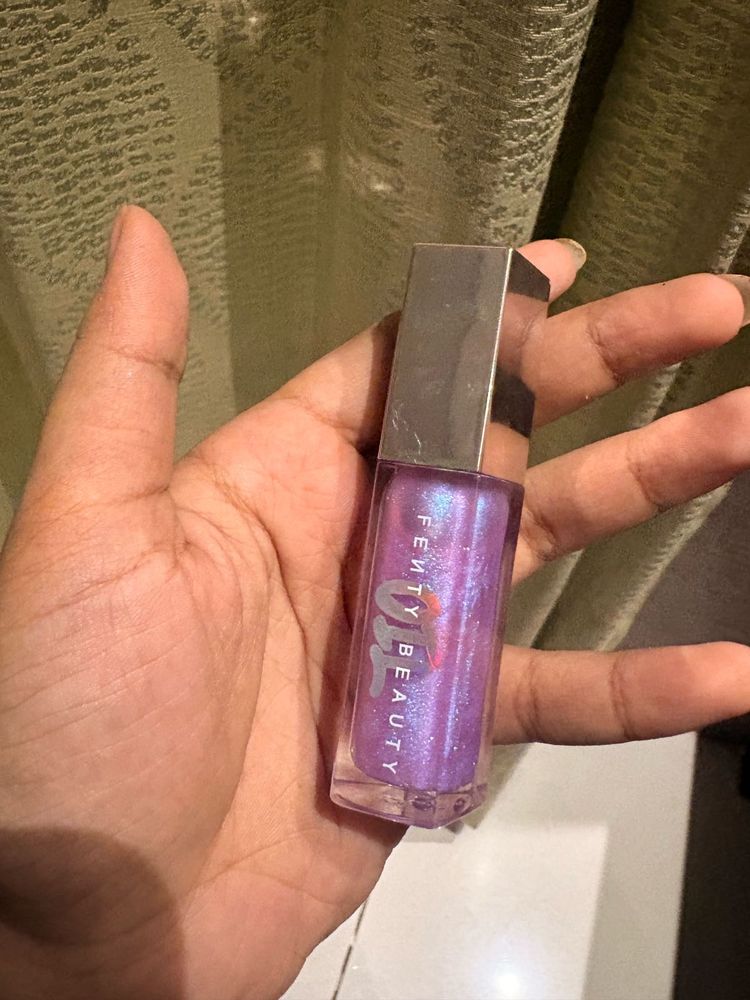 Fenty Beauty Gloss Bomb Lip Luminizer