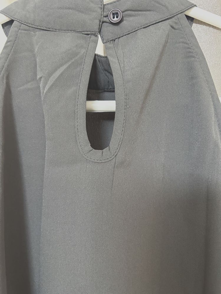 Elegant Halter neck formal top