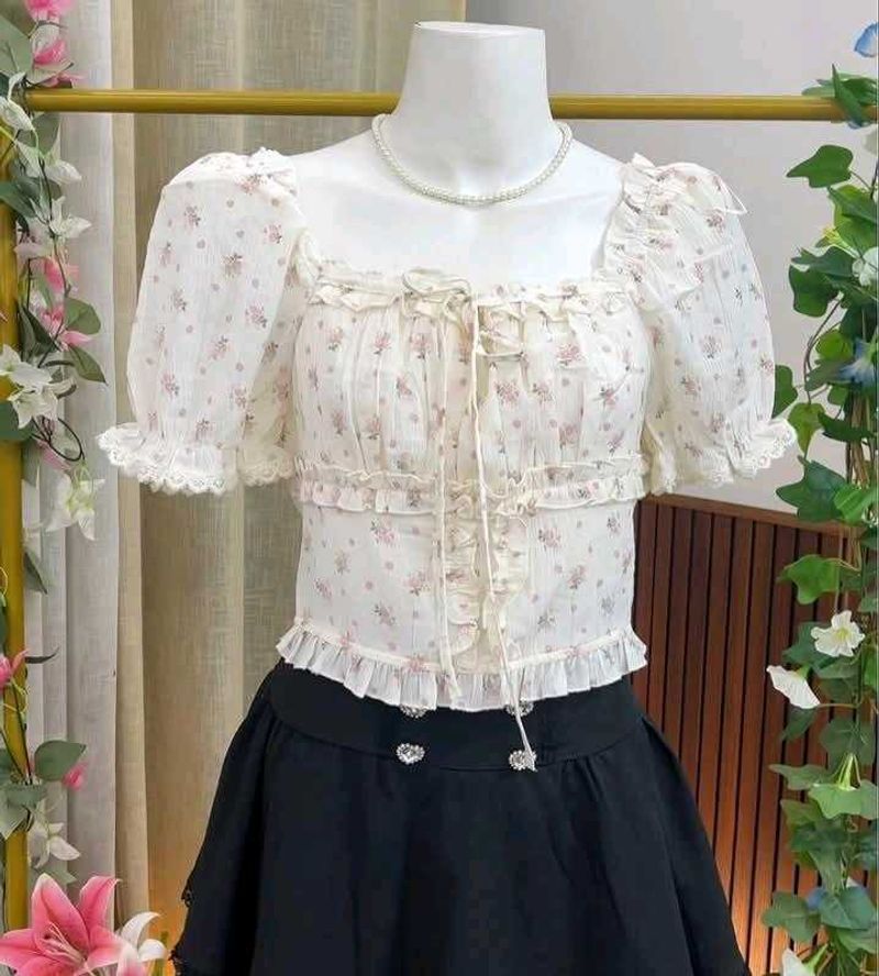 Imported Floral Puff Sleeve Top