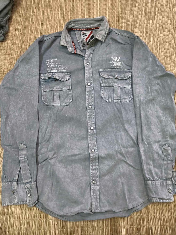 Stylish Men's Grey Denim Shirt