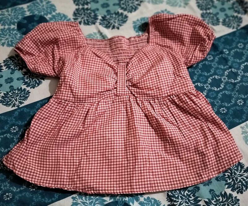 Cute Red Gingham Puff Sleeve Top