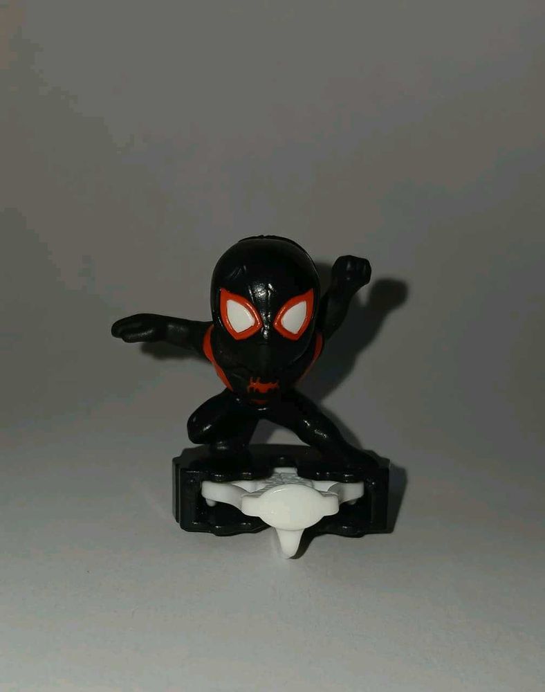 Spider-Man miles morales Figure