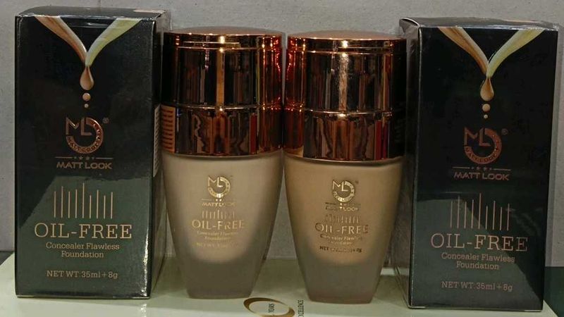 Exclusive offer 🫴❤️Matt Look Oil-Free Foundation