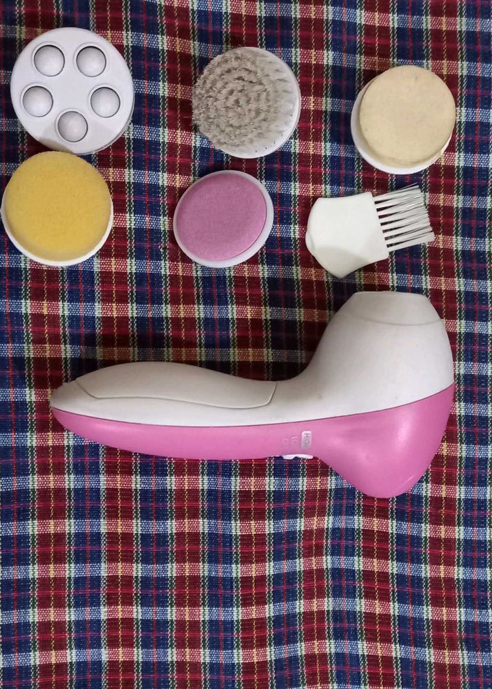 Facial Cleansing Brush with Attachments