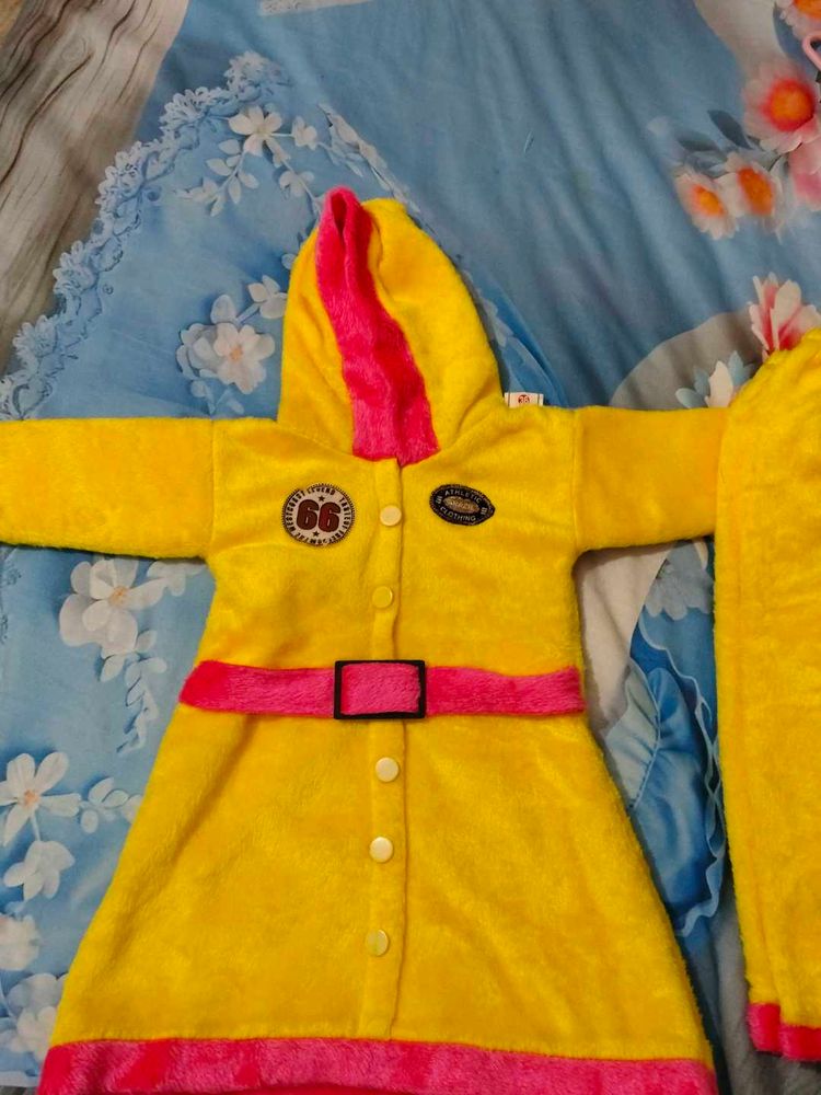 Cute Yellow Hooded Fleece Coat