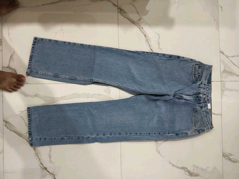 Classic Light Wash Denim Jeans