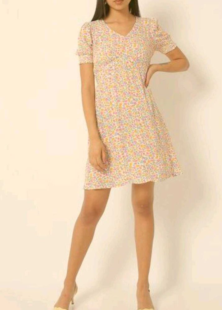 Floral Print Short Sleeve Dress
