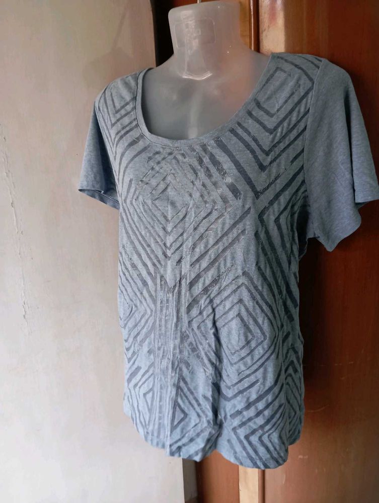 Grey Geometric Print Top