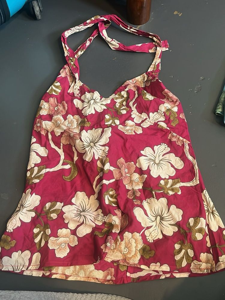 halter neck top