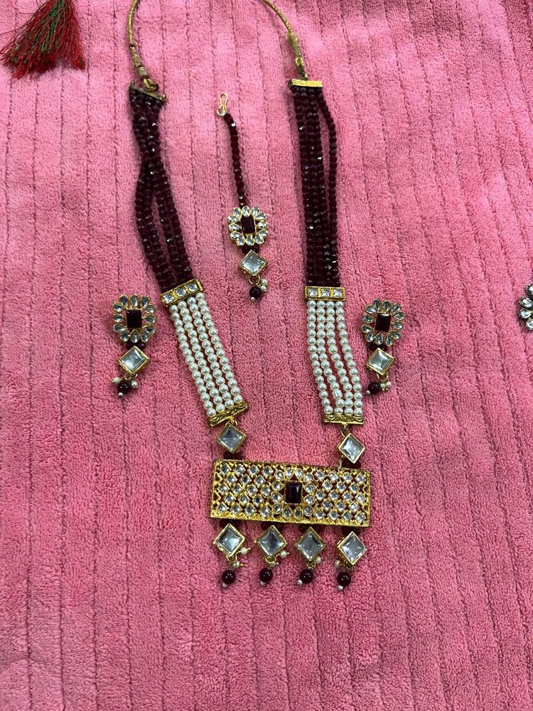 Elegant Kundan &amp; Pearl Necklace Set