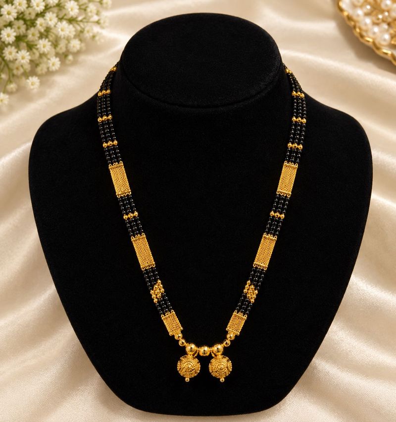 Elegant Gold Mangalsutra