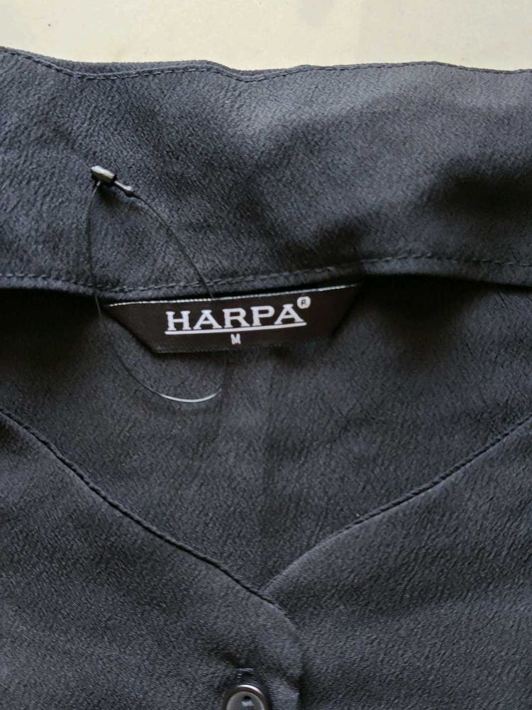 Stylish Black Harpa Top
