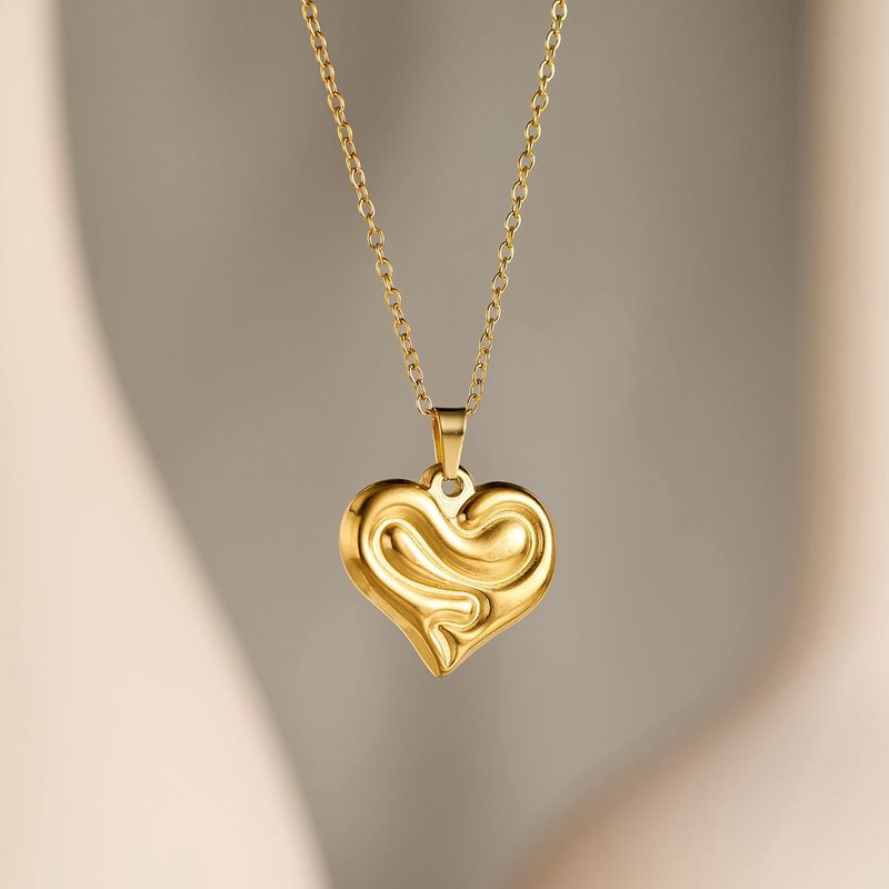 Gold Heart Pendant Necklace