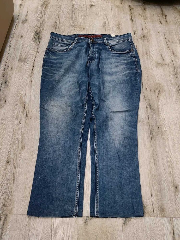 Ma5349 DJ&amp;C Jeans waist 34 inches