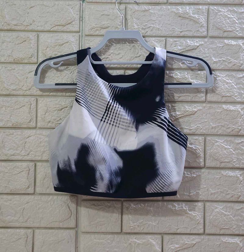 Under Armour Graphic High-Neck Sports Bra