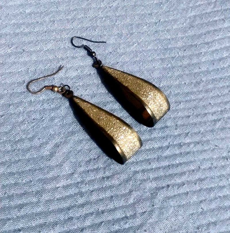 Sparkly Teardrop Earrings