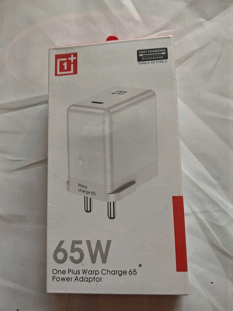 OnePlus Warp Charge 65W Adapter with data ca