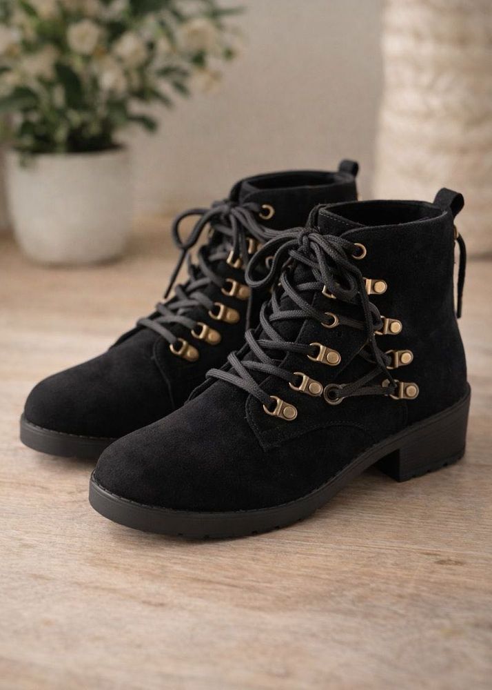 Price Drop !! Black Casual Shoes