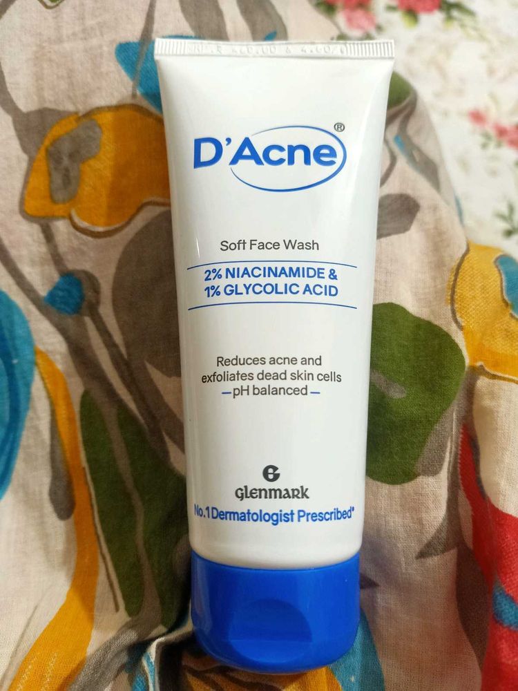 D'Acne Soft Face Wash