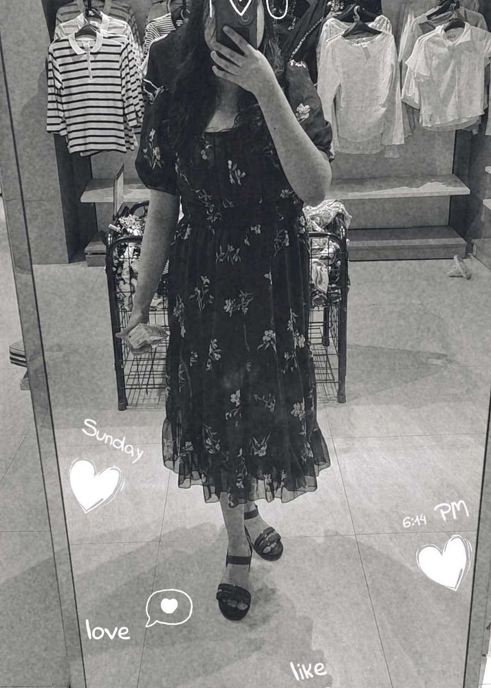 Chic Black Floral Midi Dress