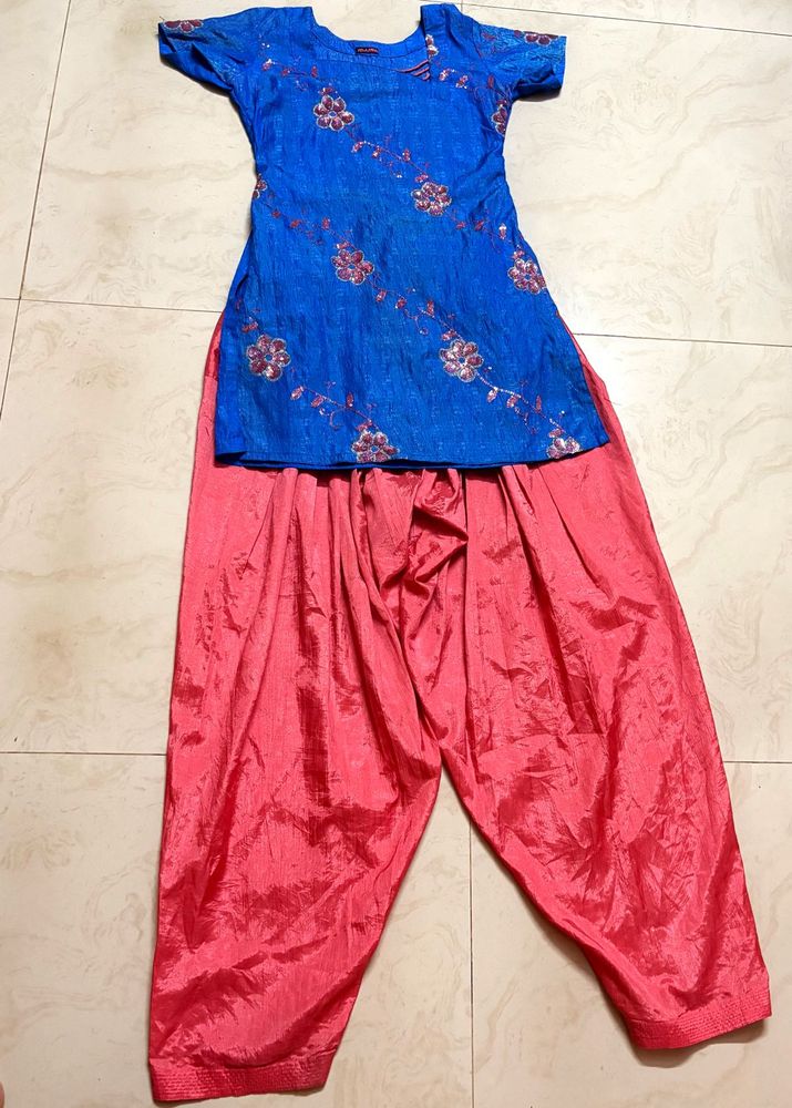 Blue &amp; Pink Kurta Set