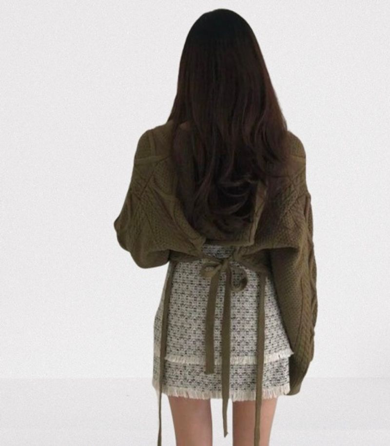 Ribbon Back Crop Knit Sweater