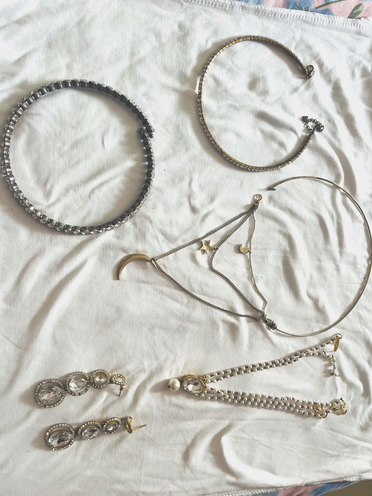 Fashion Jewelry Set - Choker, Earrings &amp; Bracelet