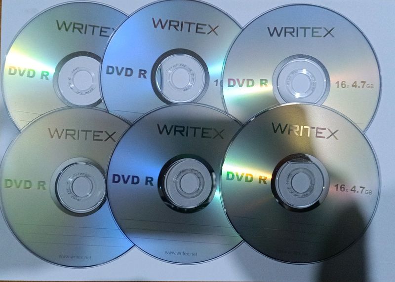20 Nos Blank DVDs