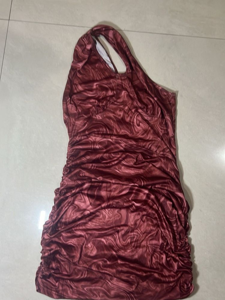 Burgundy One-Shoulder Bodycon Dress