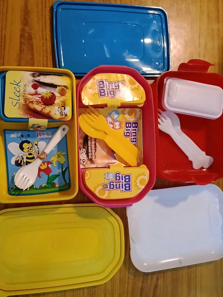 🆕NEW 3 Lunch Boxes + Pencil Box Combo Set