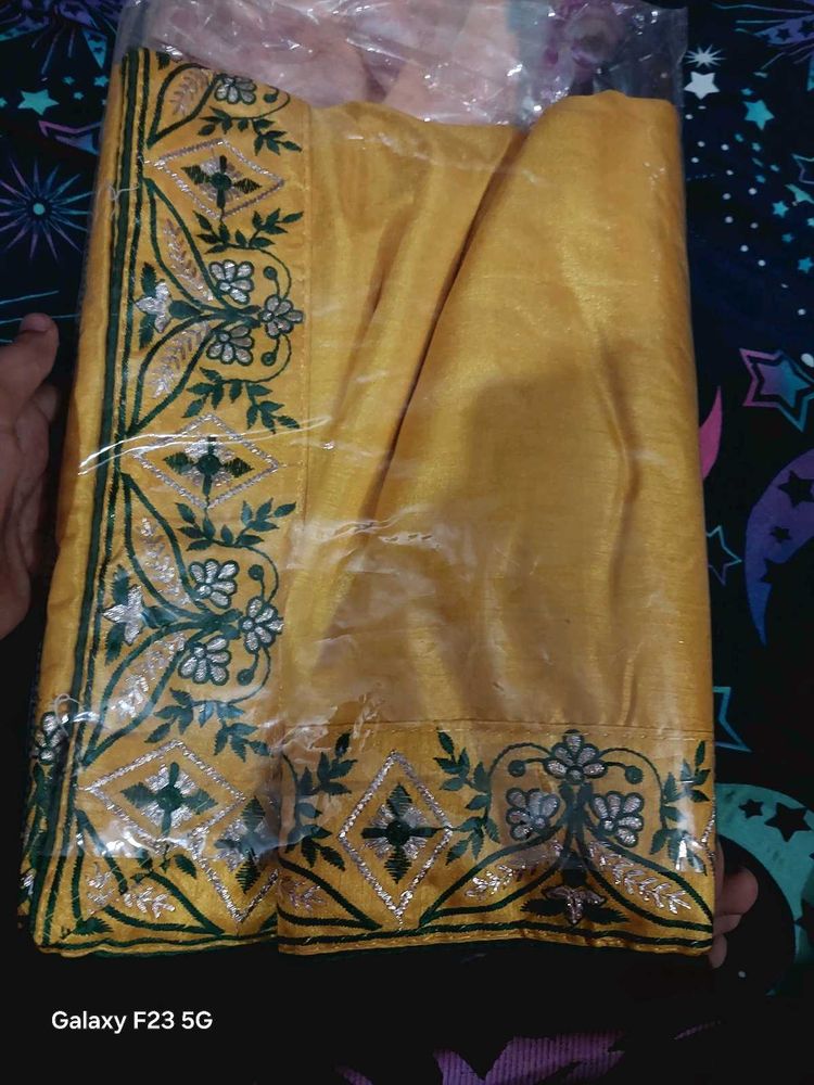 new fancy saari