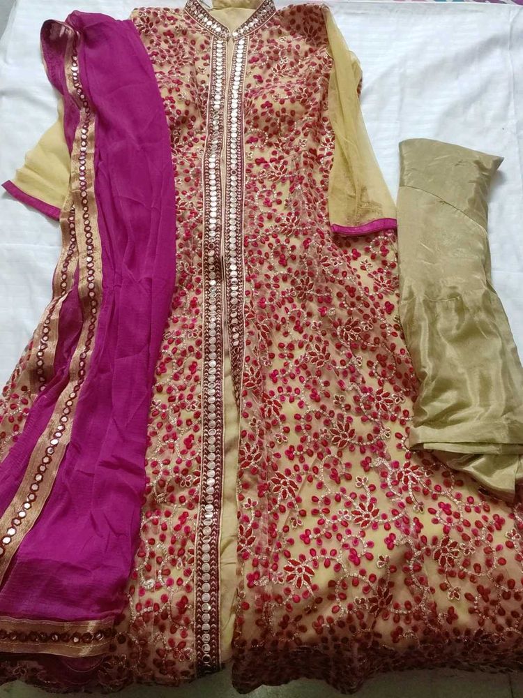 Elegant Embroidered Salwar Suit