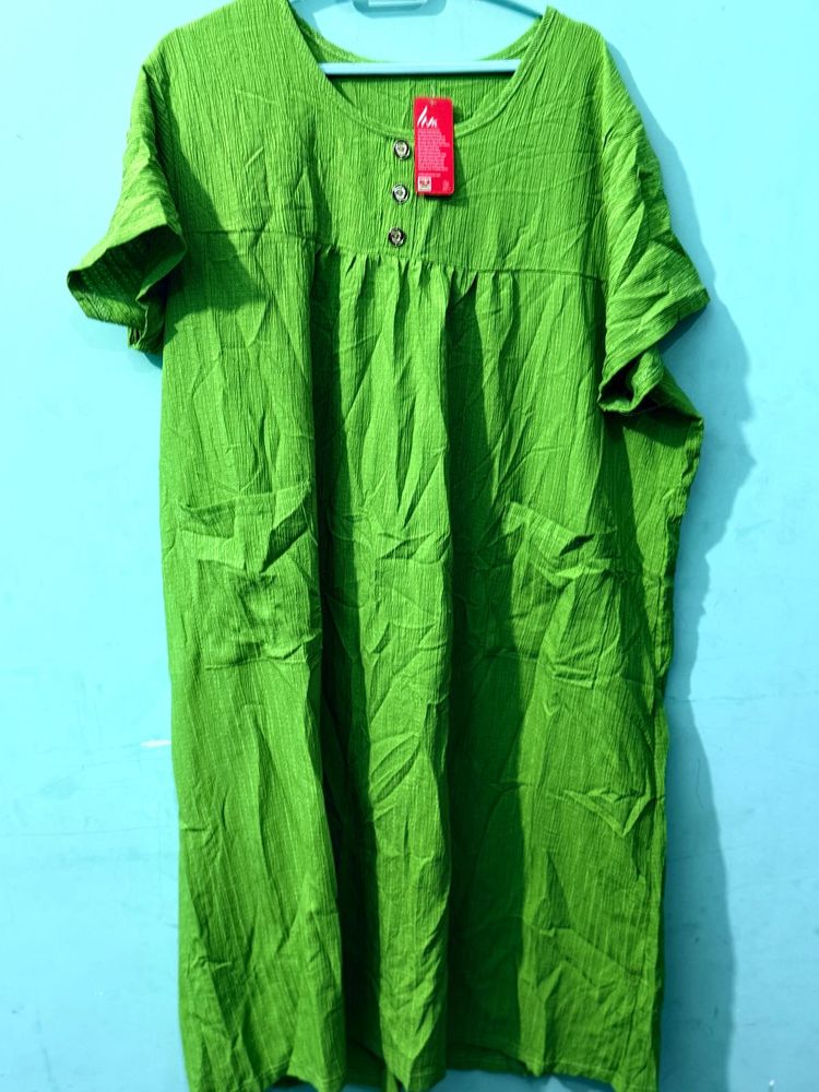 Vibrant Green Short Sleeve Dress