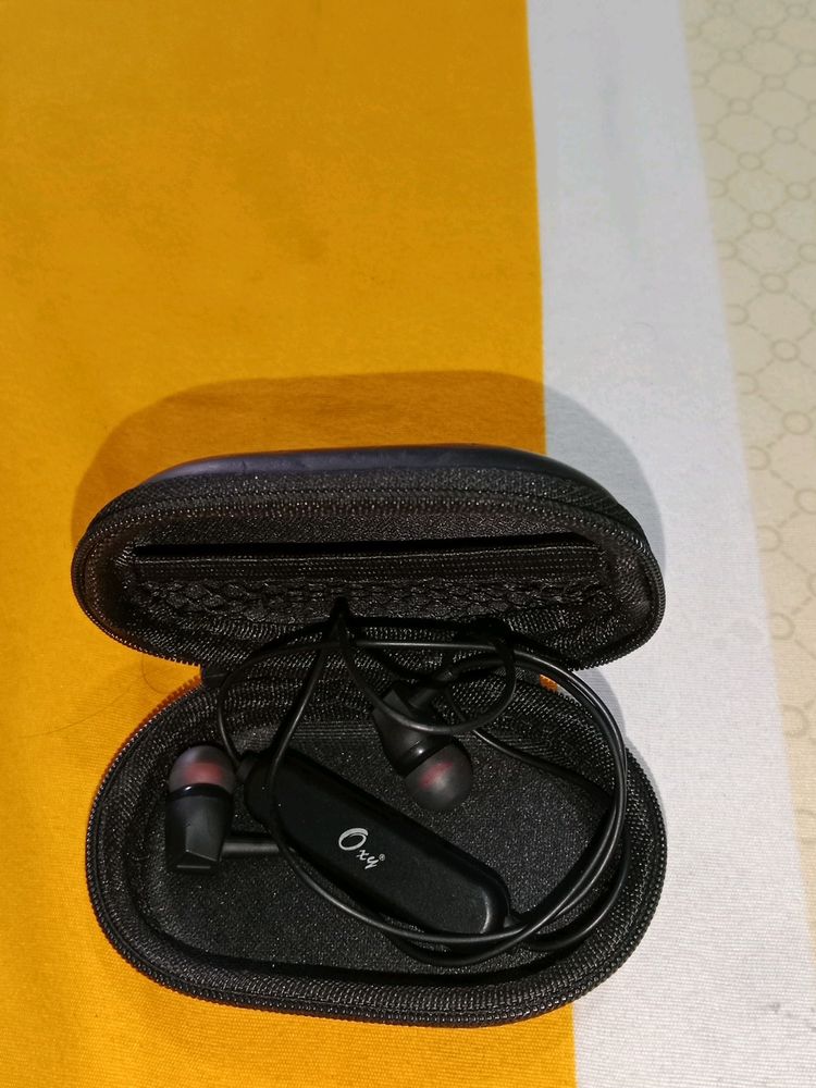 Earphone
