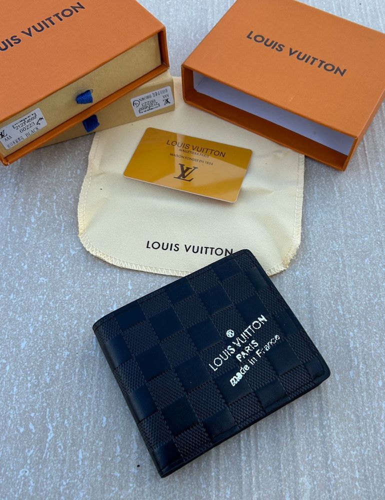 Louis Vuitton Damier Ebene Bifold Wallet