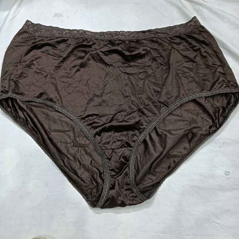 🥰 Comfortable Brown Lace Briefs