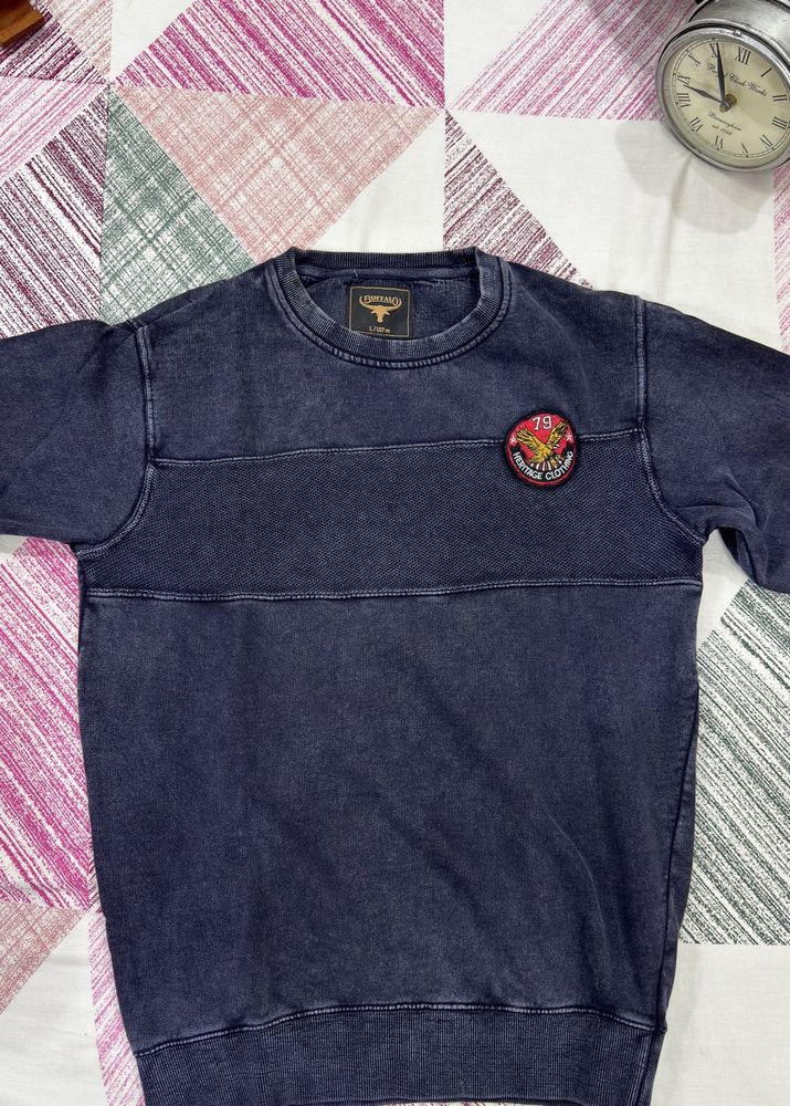 Trendy Navy Blue Sweatshirt