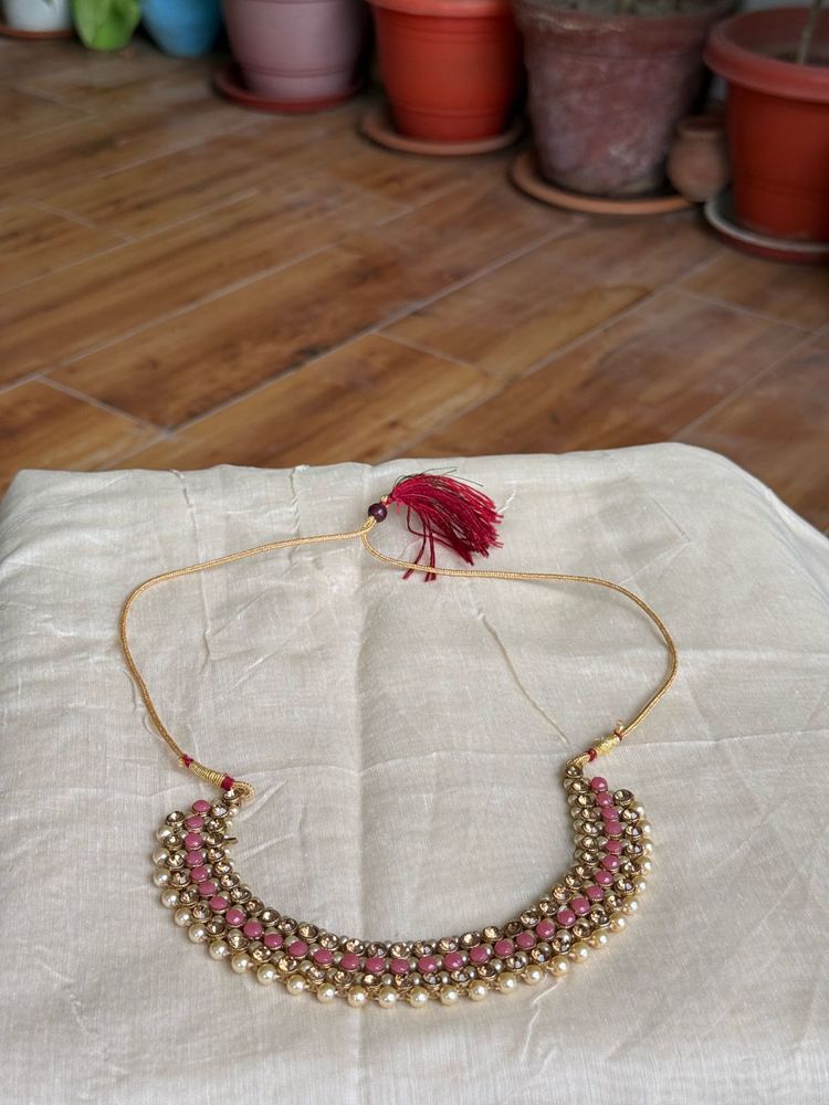 Elegant Pink &amp; Pearl Necklace
