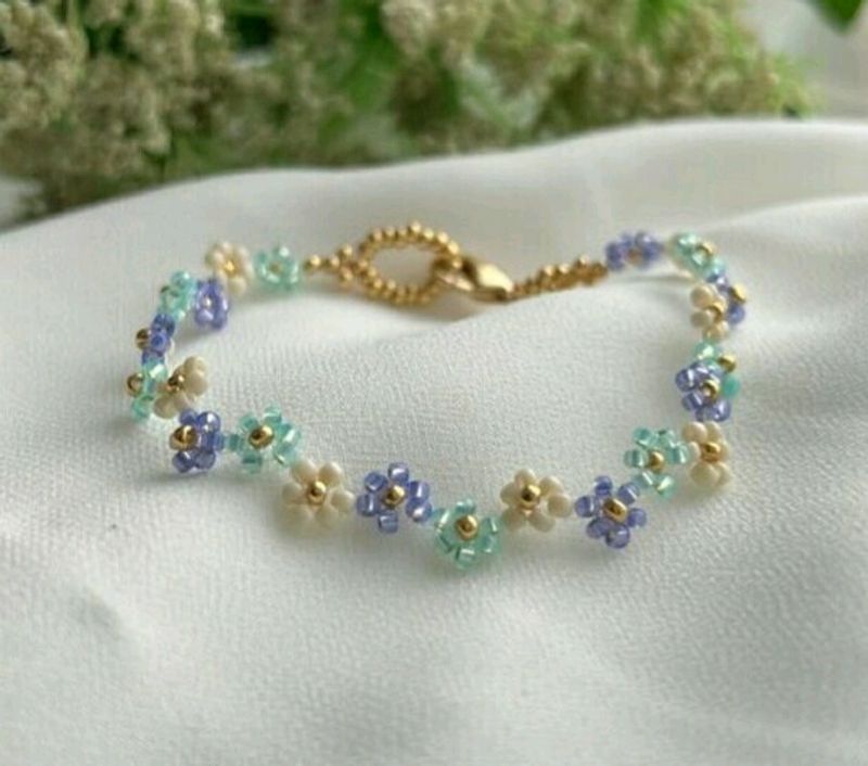 Daisy Flower Beads Bracelets