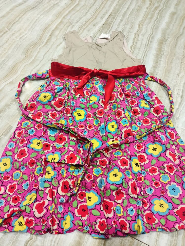 beige n floral frock for 5-6 year