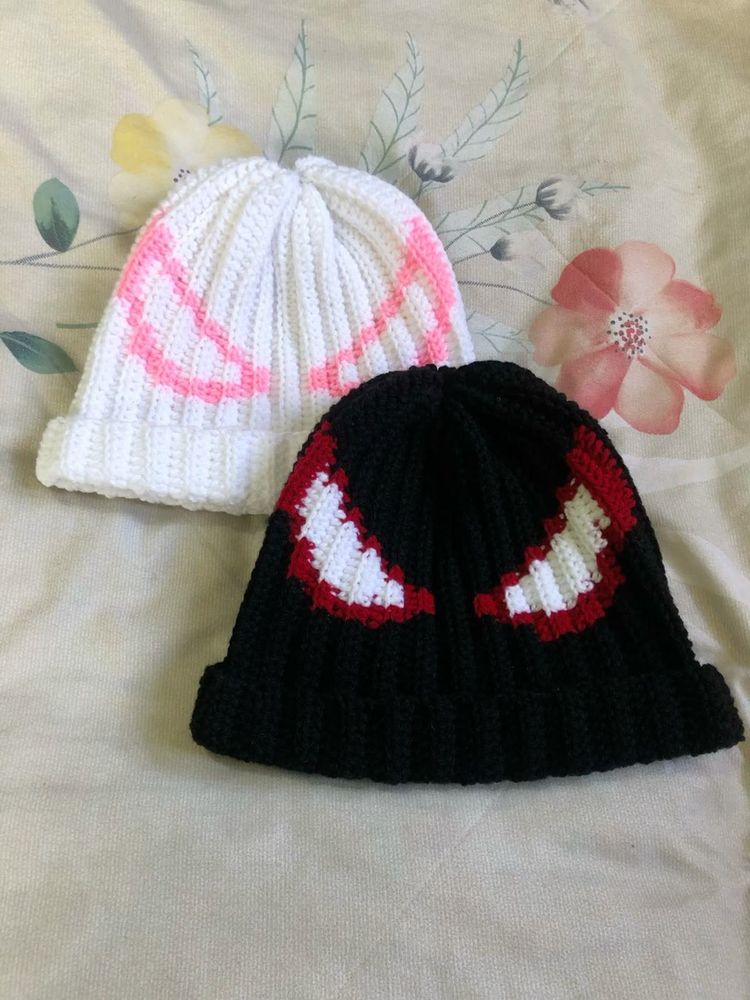 Handmade Crochet Beanies(black &amp; white)