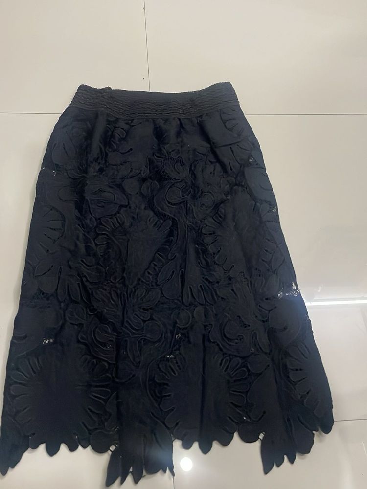 Elegant Black Lace Ethnic Skirt
