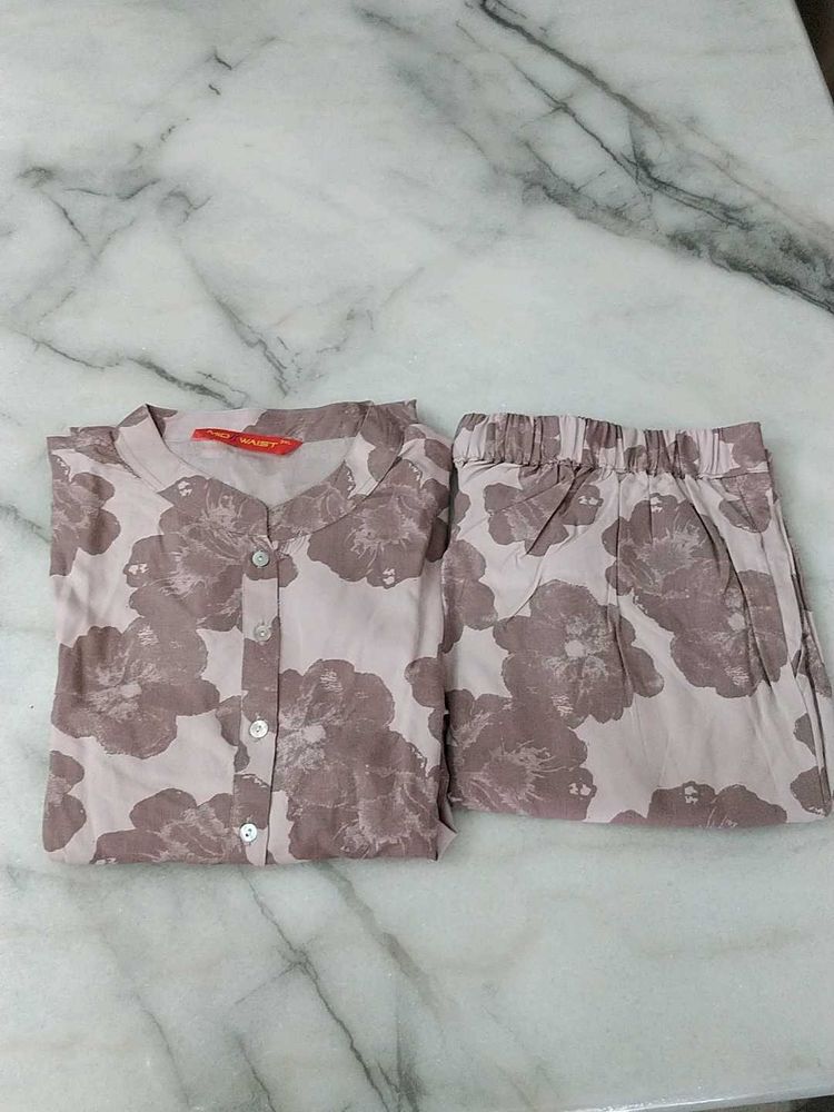 Elegant Floral Print Kurta and Palazzo Set