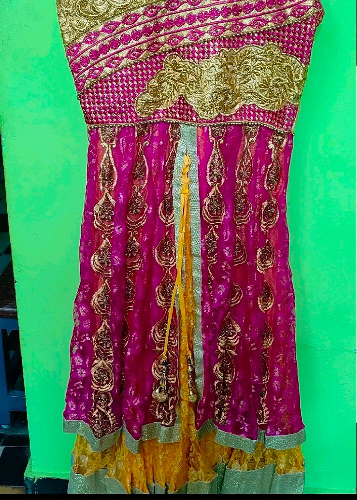 7kurti,1anarkali,1palazoonset