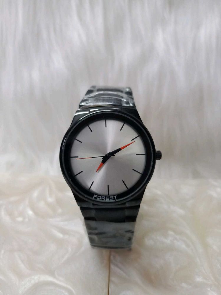FOREST Men`S Black And White Watch