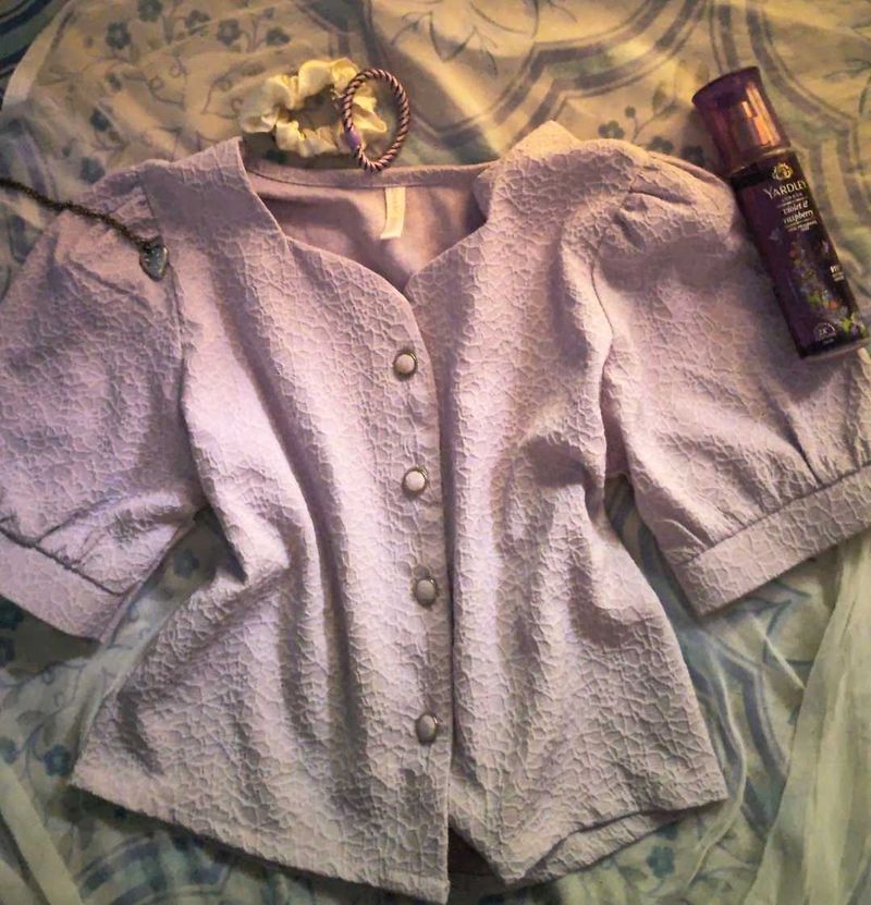 lavender puff sleeve top ⋆