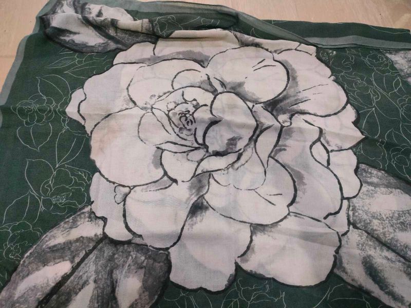 Large Floral Print Scarf
